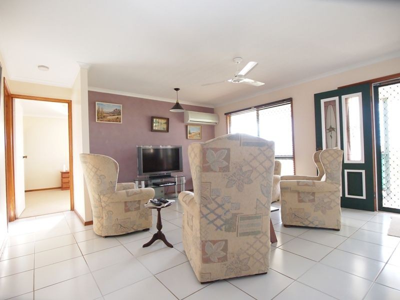 63 Hillcrest Avenue, Scarness QLD 4655