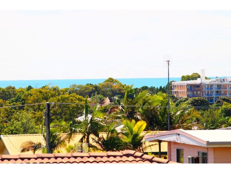 63 Hillcrest Avenue, Scarness QLD 4655