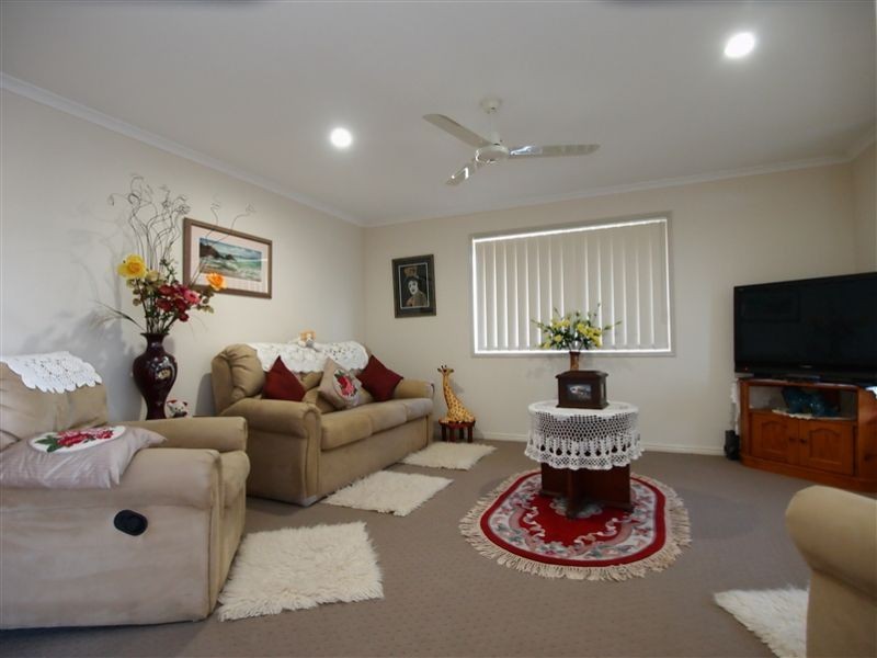 15 Alison Drive, Torquay QLD 4655