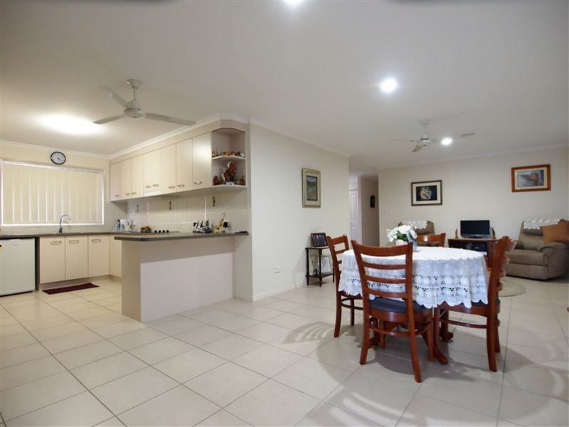 15 Alison Drive, Torquay QLD 4655