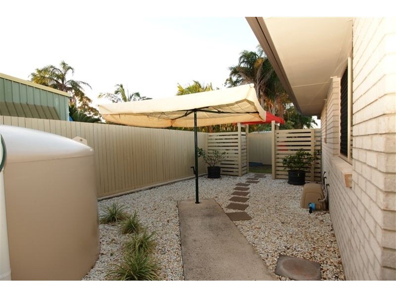 15 Alison Drive, Torquay QLD 4655
