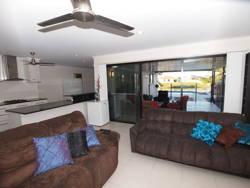 67 Endeavour Way, Eli Waters QLD 4655