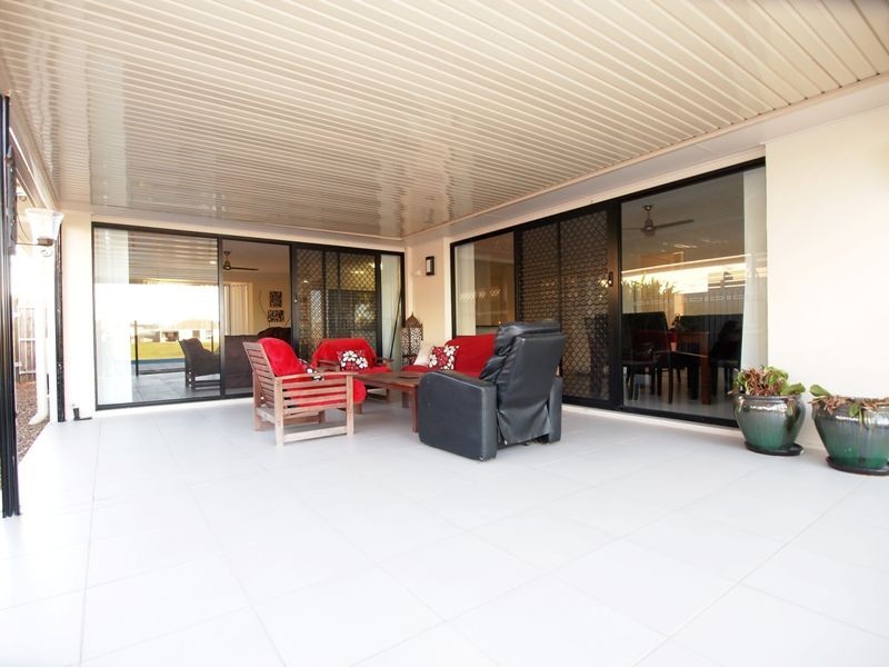 67 Endeavour Way, Eli Waters QLD 4655