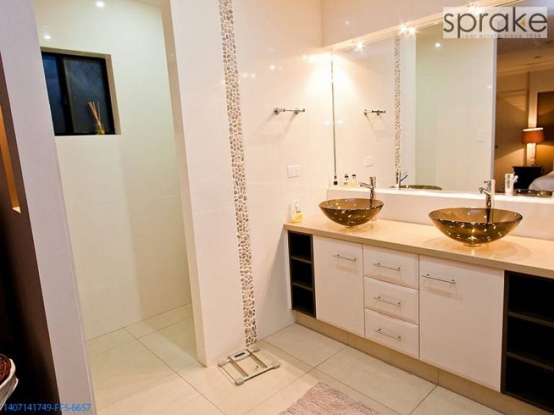 45 Rosedale Dr, Wondunna QLD 4655