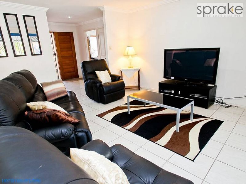 12 Bayley Court, Urraween QLD 4655