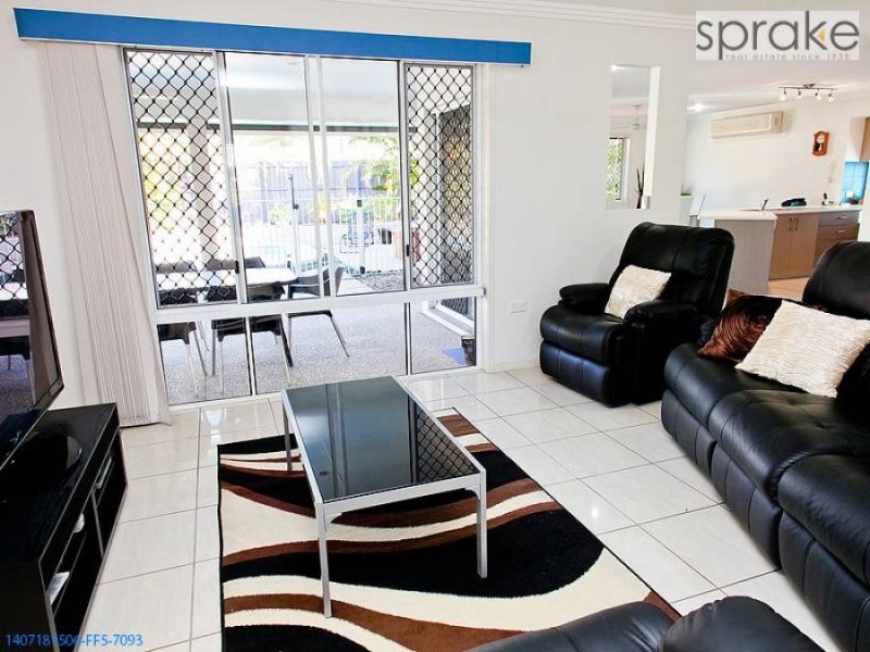 12 Bayley Court, Urraween QLD 4655