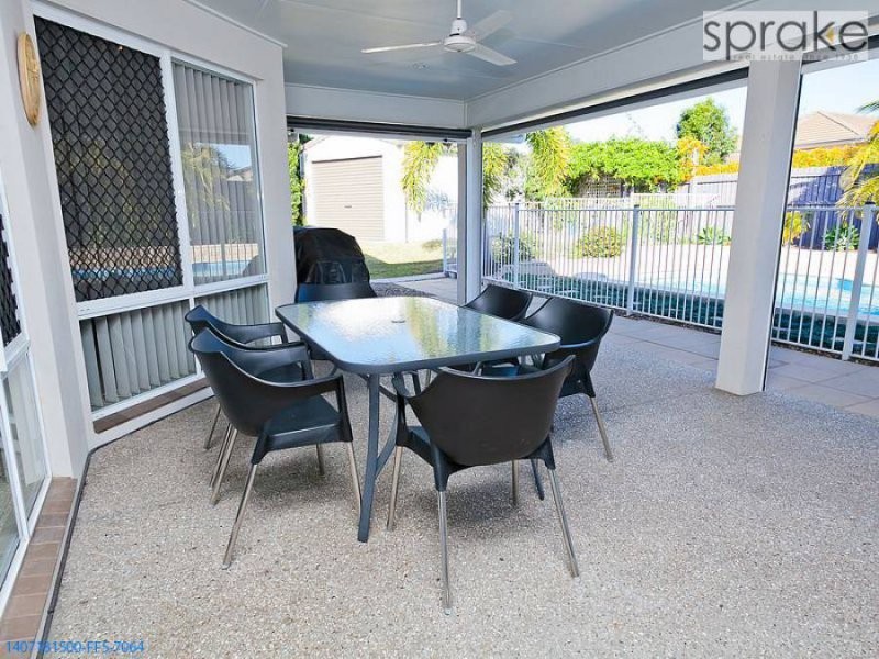 12 Bayley Court, Urraween QLD 4655