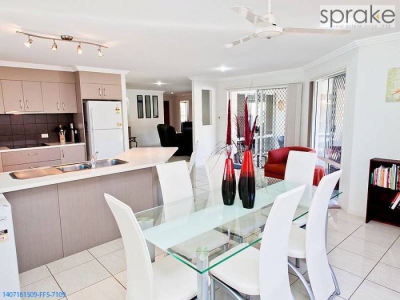 12 Bayley Court, Urraween QLD 4655