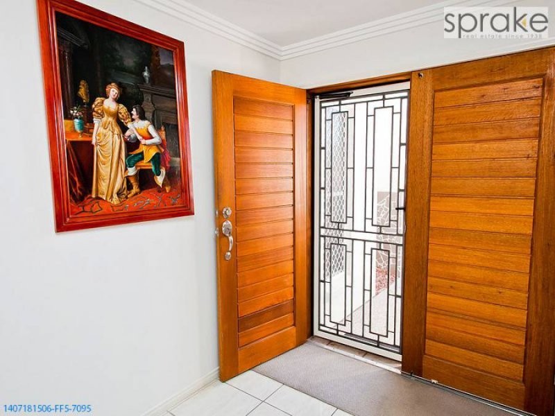 12 Bayley Court, Urraween QLD 4655