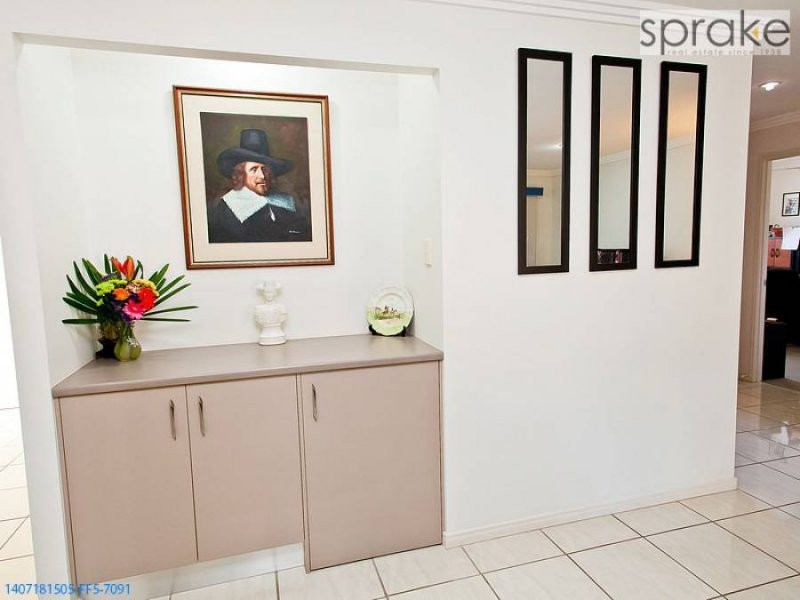 12 Bayley Court, Urraween QLD 4655