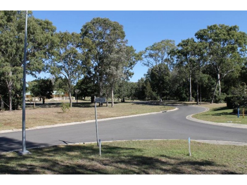 1 Parraweena Court, Point Vernon QLD 4655