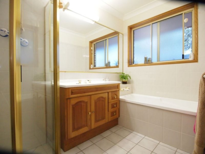 6b Eliza Court, Dundowran Beach QLD 4655