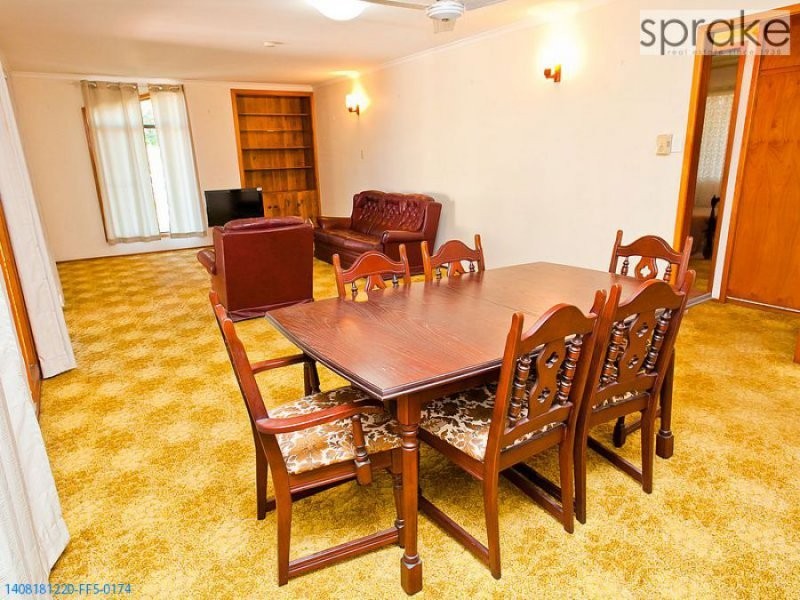 56 Long Street, Point Vernon QLD 4655