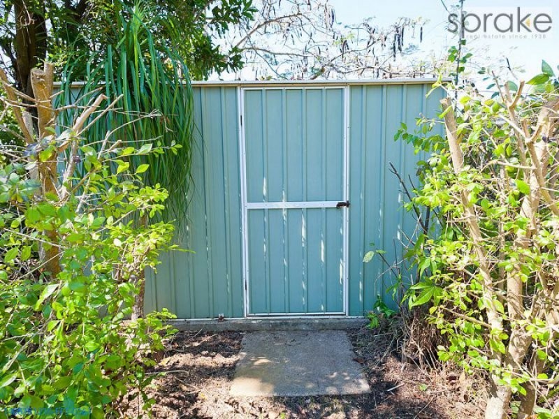 56 Long Street, Point Vernon QLD 4655