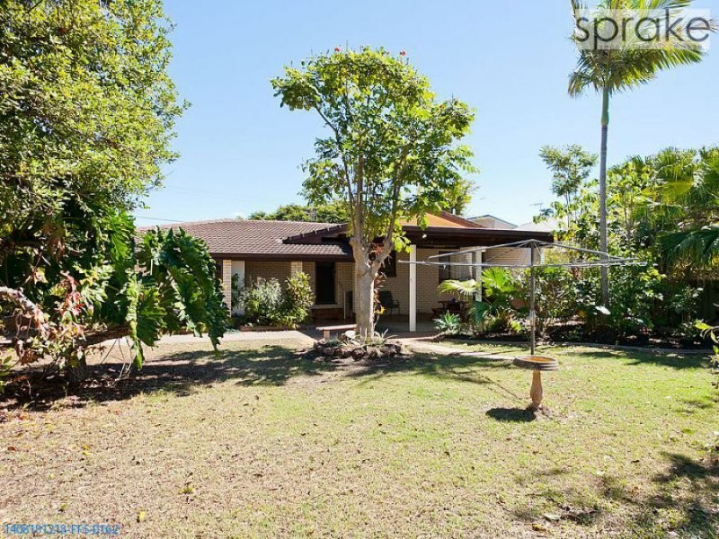 56 Long Street, Point Vernon QLD 4655