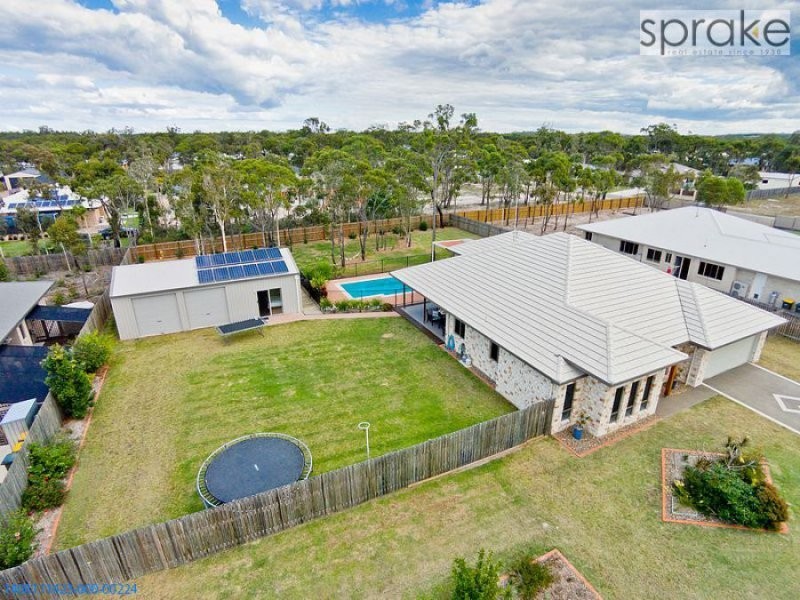 8 Inverness Crt, Wondunna QLD 4655