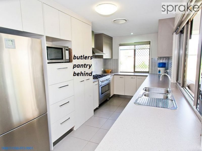 8 Inverness Crt, Wondunna QLD 4655