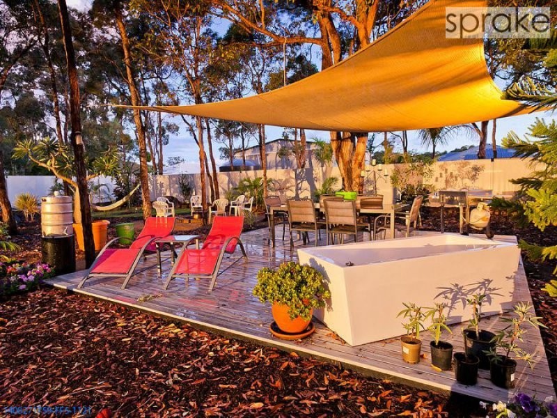 15 Amstal Avenue, Wondunna QLD 4655