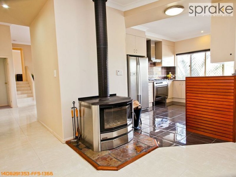 26 Highland Place, Craignish QLD 4655