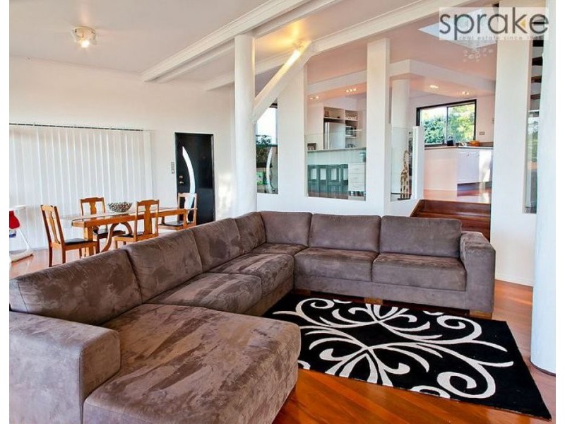 15 Waigani Avenue, Kawungan QLD 4655