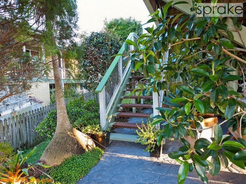 15 Waigani Avenue, Kawungan QLD 4655