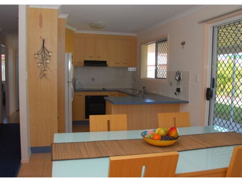 12 Burnett Court, Eli Waters QLD 4655