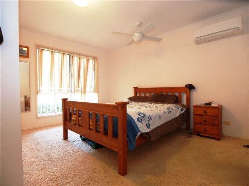 2 Kiwi Court, Point Vernon QLD 4655