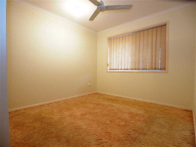 2 Kiwi Court, Point Vernon QLD 4655