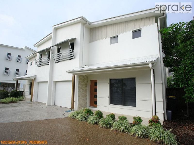 9/541 Esplanade, Urangan QLD 4655