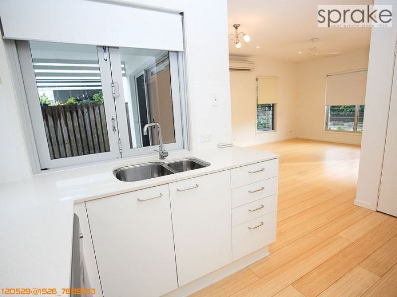9/541 Esplanade, Urangan QLD 4655