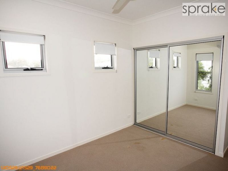 9/541 Esplanade, Urangan QLD 4655