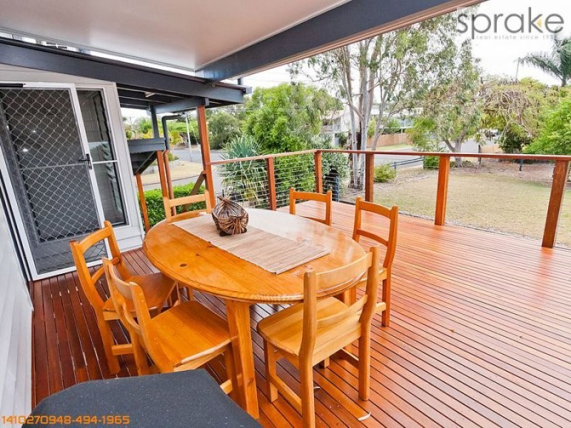 10 Guard Street, Urangan QLD 4655