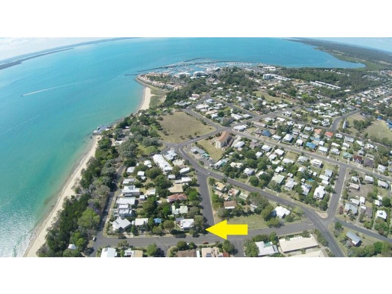 10 Guard Street, Urangan QLD 4655