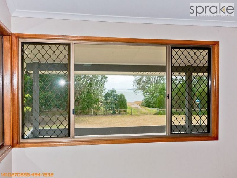 595 Esplanade, Urangan QLD 4655