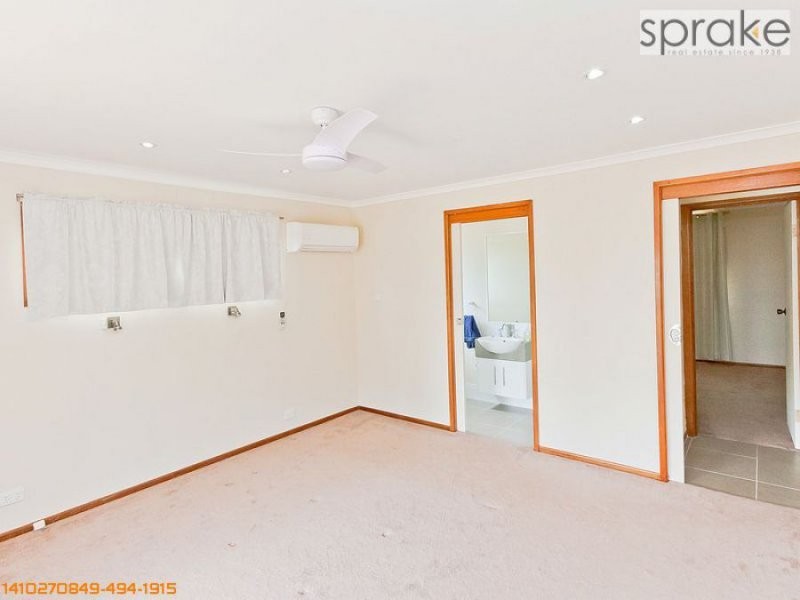 595 Esplanade, Urangan QLD 4655