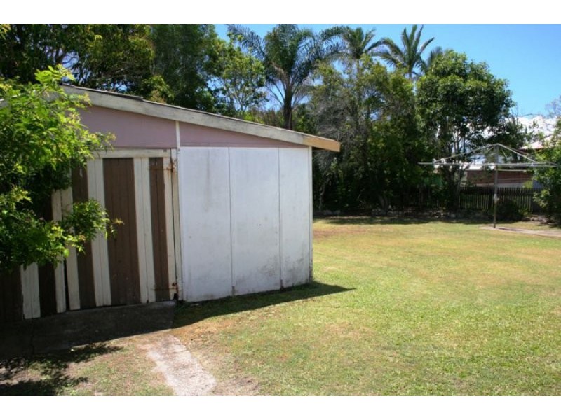 7 Mary Street, Scarness QLD 4655