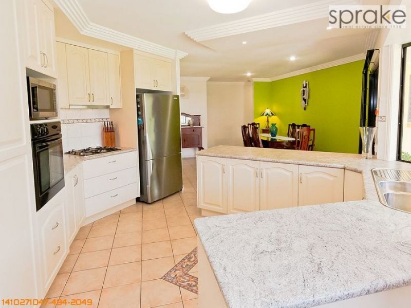 5 Florida Court, Torquay QLD 4655
