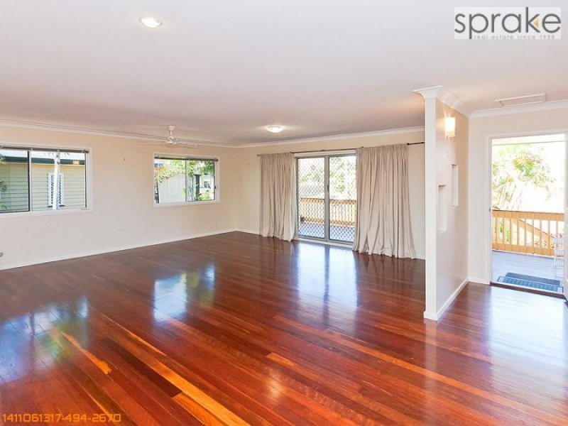 11 Long Street, Point Vernon QLD 4655