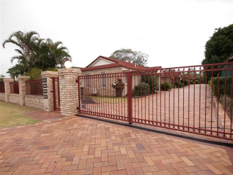 2/36 Truro Street, Torquay QLD 4655