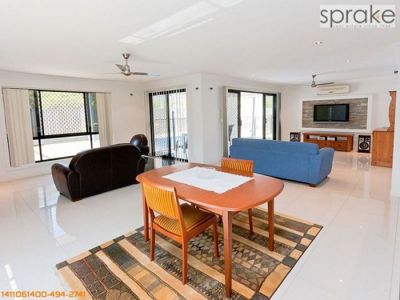 17 Bay Breeze Close, Wondunna QLD 4655