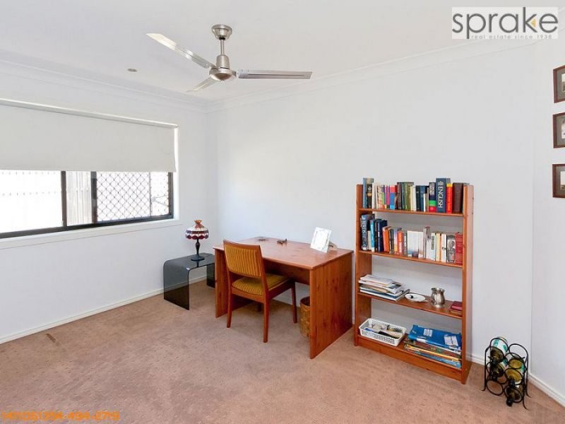 17 Bay Breeze Close, Wondunna QLD 4655