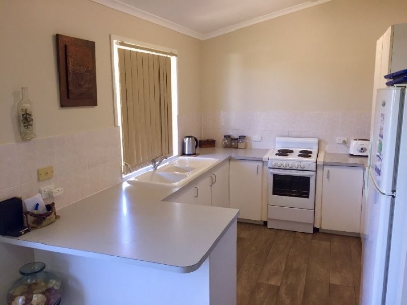 26 Crawford Drive, Dundowran QLD 4655