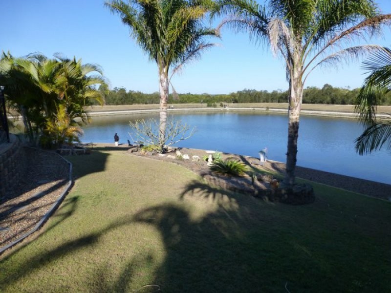 18 Bushlark Avenue, Eli Waters QLD 4655