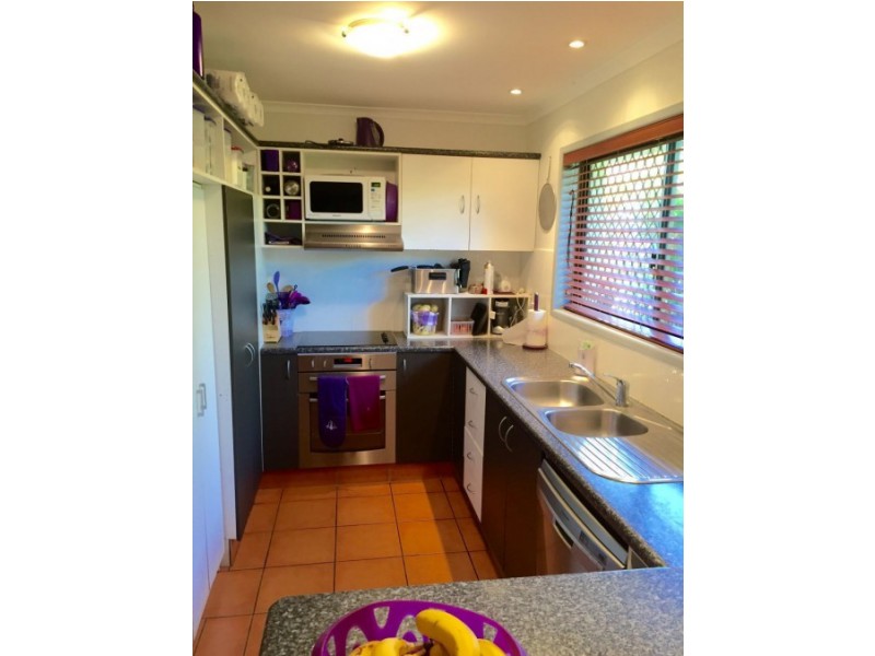 106 Exeter Street, Torquay QLD 4655