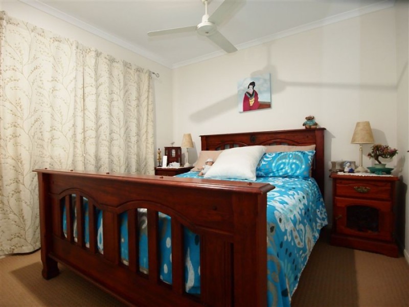 3 Lambour Court, Point Vernon QLD 4655