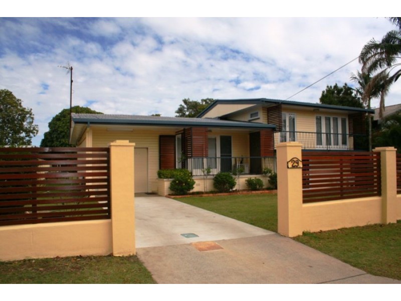 29 Beach Road, Pialba QLD 4655