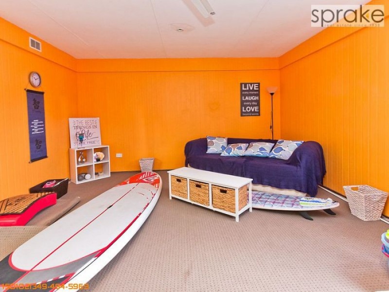 6 Partridge Close, Torquay QLD 4655