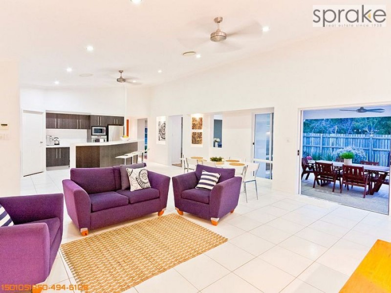 18 Bottlebrush Street, Kawungan QLD 4655