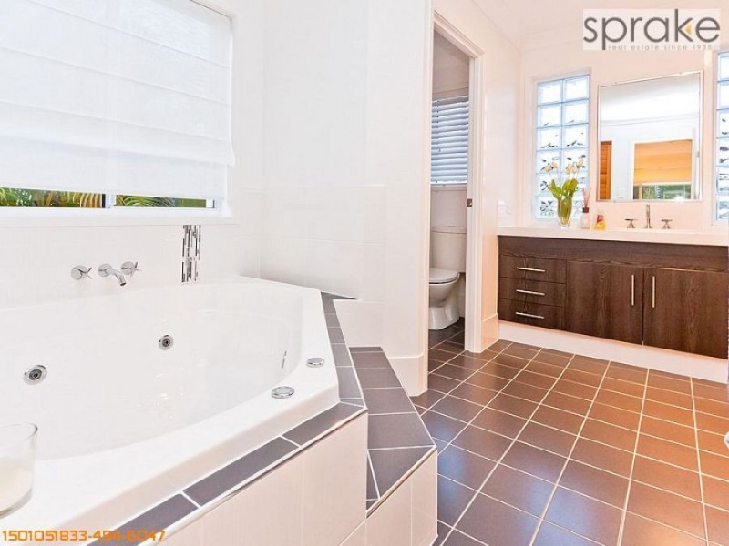 18 Bottlebrush Street, Kawungan QLD 4655