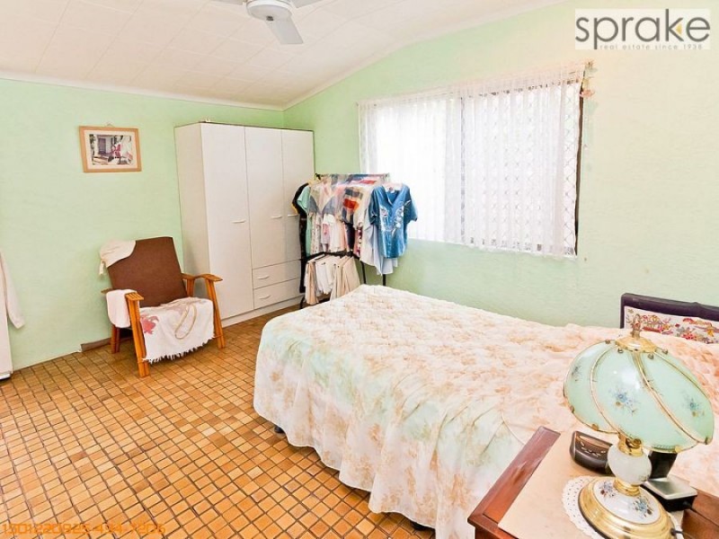 134 Truro Street, Torquay QLD 4655